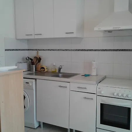 Bed & Breakfast Climatisees Petits Dejeuners Compris 3*