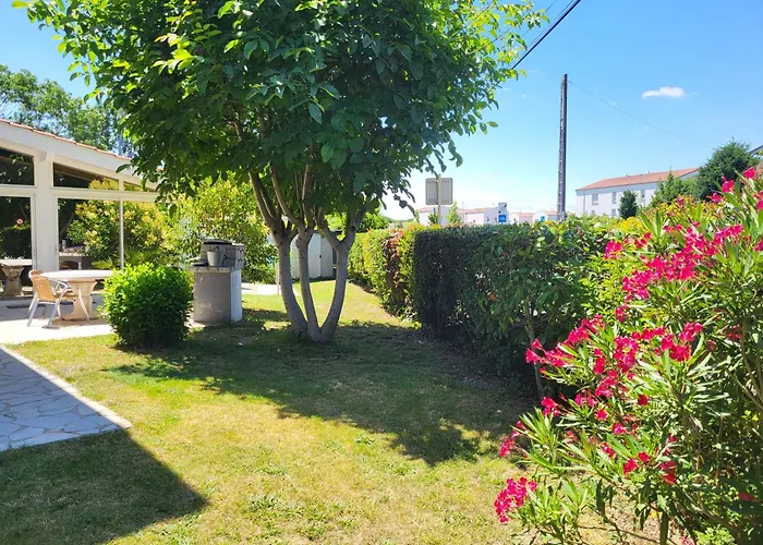 Oda ve Kahvaltı Maison Venitia Aussonne